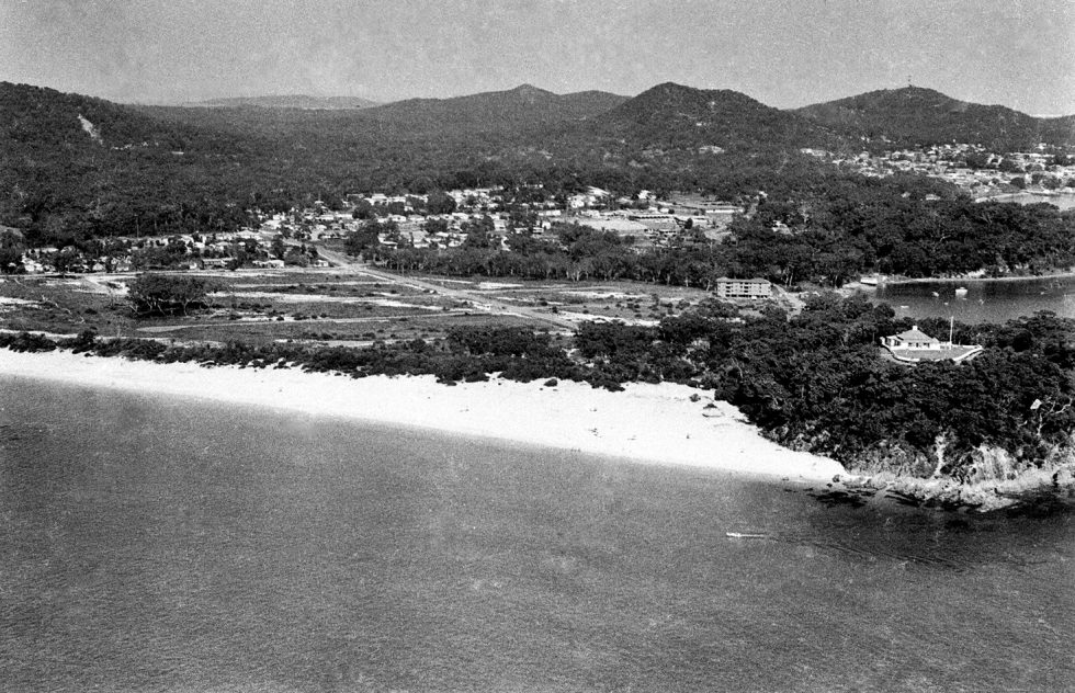 NELSON HEAD INNER LIGHT Tomaree Museum